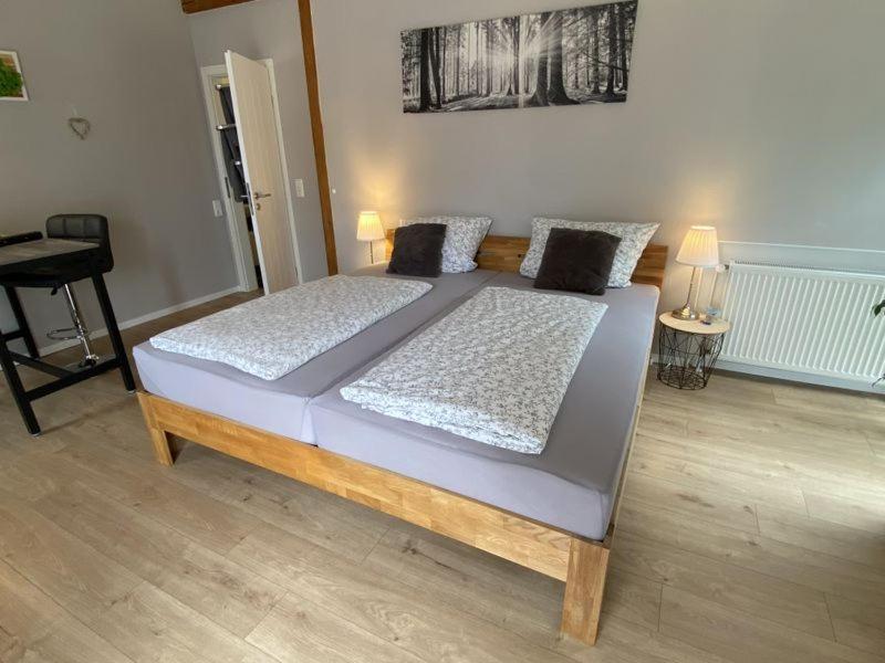 Grosses Doppelzimmer Mit Eigenem Bad Und Kuehlschrank, Frisch Saniert Friedrichskoog Ngoại thất bức ảnh