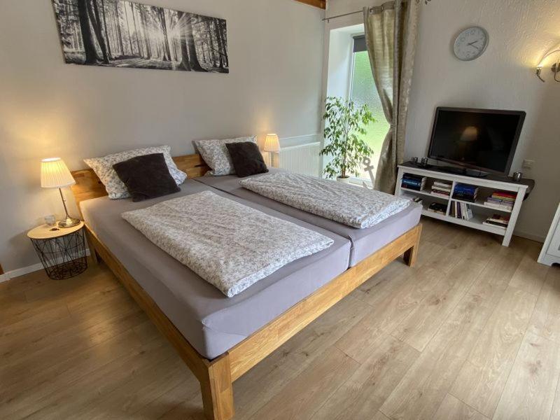 Grosses Doppelzimmer Mit Eigenem Bad Und Kuehlschrank, Frisch Saniert Friedrichskoog Ngoại thất bức ảnh