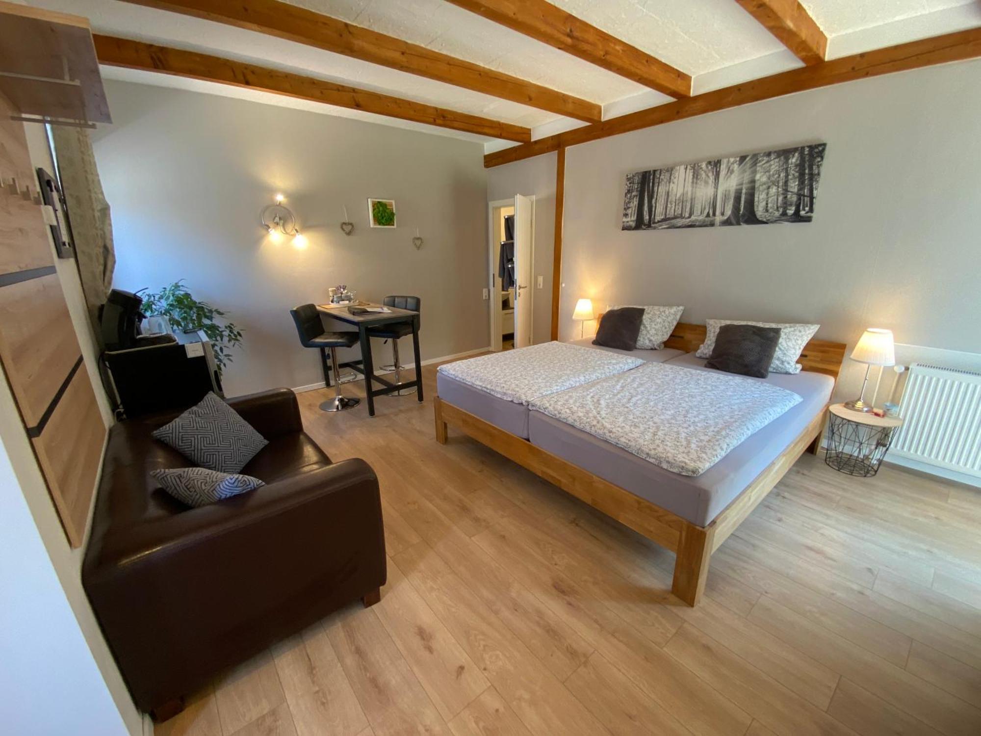 Grosses Doppelzimmer Mit Eigenem Bad Und Kuehlschrank, Frisch Saniert Friedrichskoog Ngoại thất bức ảnh